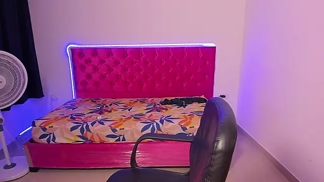 jean_burns's cam snapshot