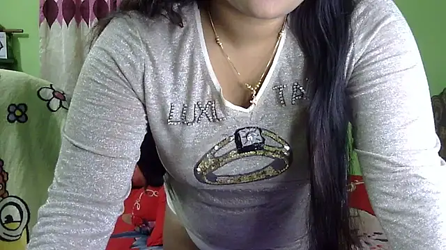 BengaliQueenStar's cam snapshot