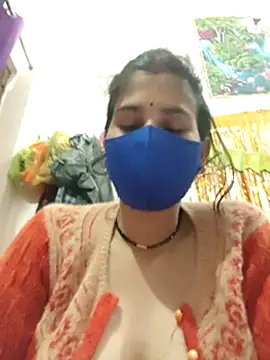 Maahi-Queen's cam snapshot