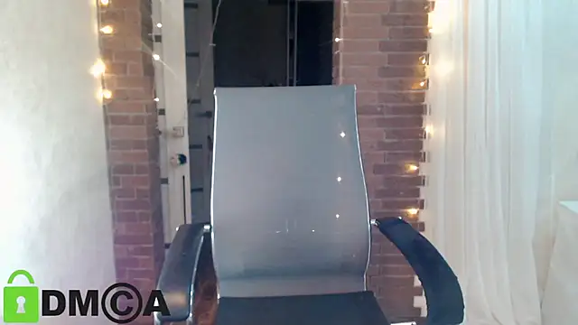 ms_kelarini's cam snapshot