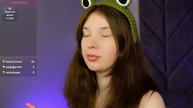 Luna_Tide's cam snapshot