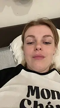 HarrietDart's cam snapshot