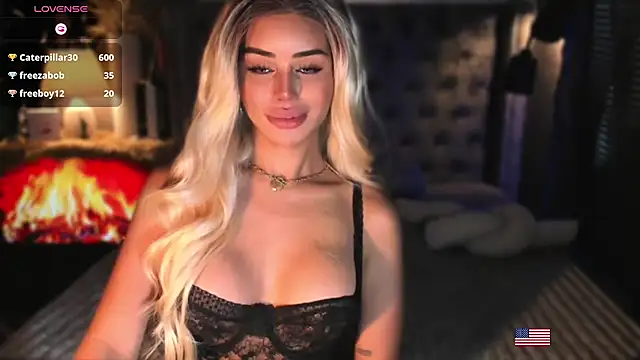 ZyraGoddes live sex cam