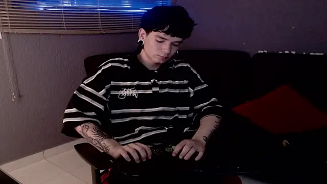 Blas_phemous's cam snapshot