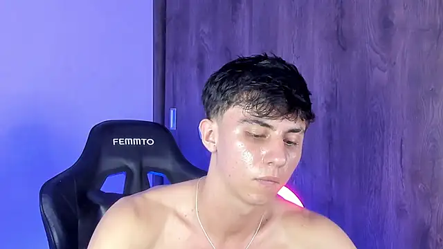 Demian_cute18's cam snapshot