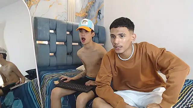 HEART_OF_MILAMBER's cam snapshot