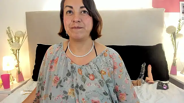 Angel_Velvet's cam snapshot