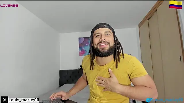 Louis_marley__ live sex cam