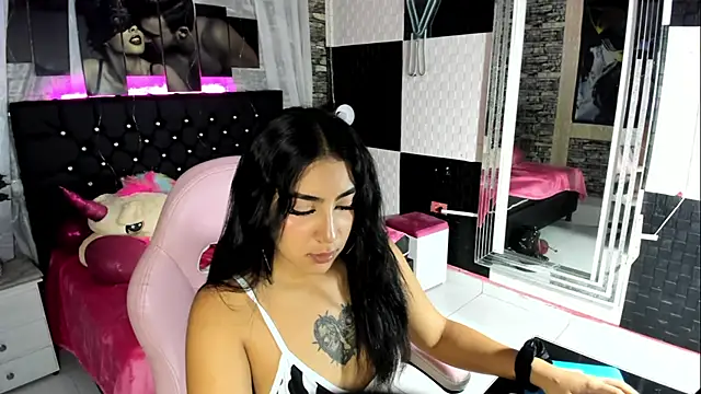 KittyMeaww's cam snapshot