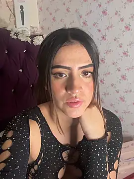 LunaaBlossom's cam snapshot