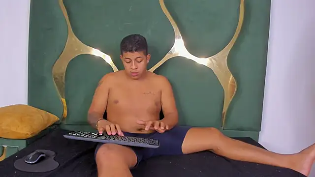 maryandjayasm's cam snapshot