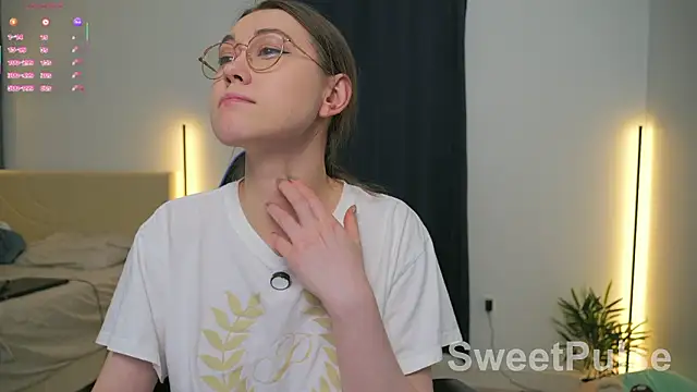 SweetPulse live sex cam