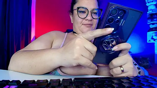 lulubigtitts1 live sex cam