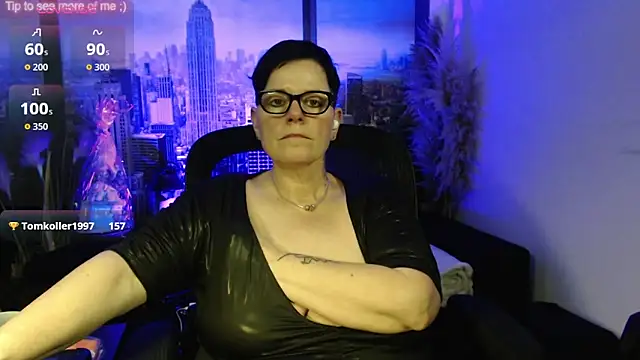 ninarandmann live sex cam