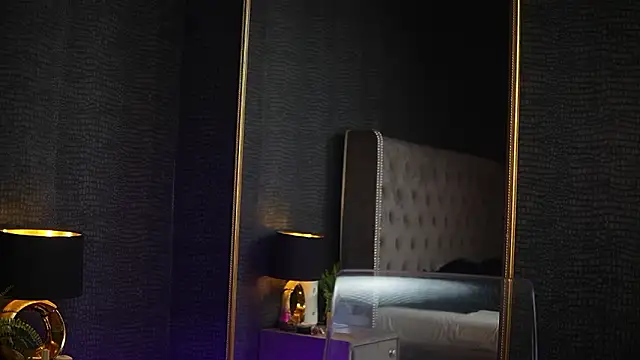 GiaEasyIce's cam snapshot