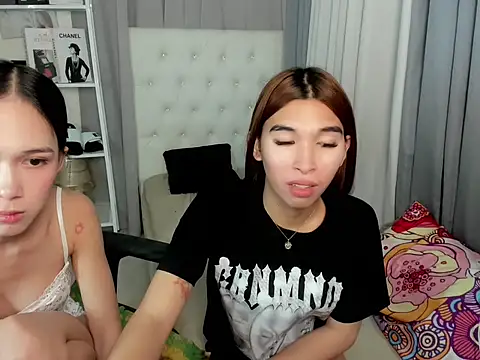 Yourdreamgoddess live sex cam