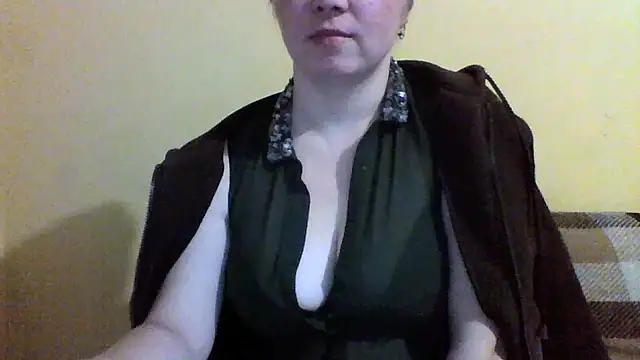 Vitalina282128's cam snapshot