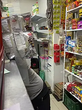 IAM_VALERI's cam snapshot