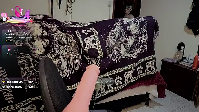 freyaa_sorcerees live sex cam