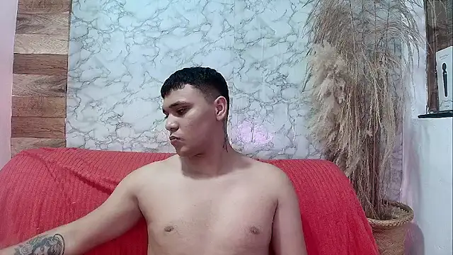 couple_lovelyds live sex cam