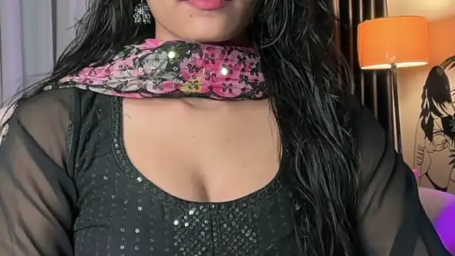 Wow-nisha's cam snapshot