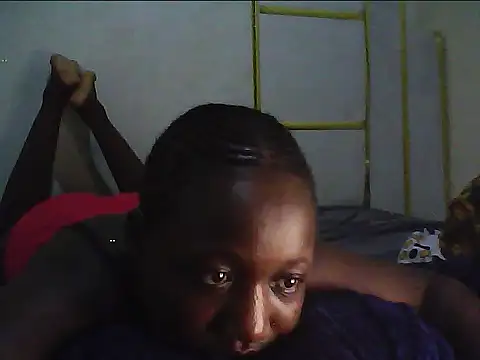 Adaline-Paris's cam snapshot