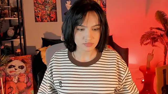 MonicaFarmer's cam snapshot