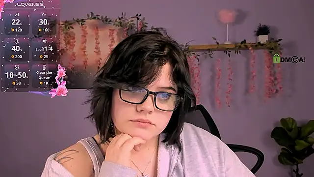 lika_pop's cam snapshot