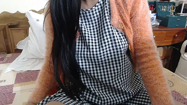 Naked_like_the_moon_usa's cam snapshot