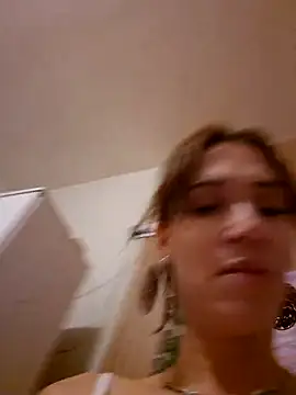 Irresistible24 live sex cam