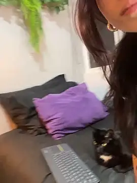 _Charlotte_Rose's cam snapshot