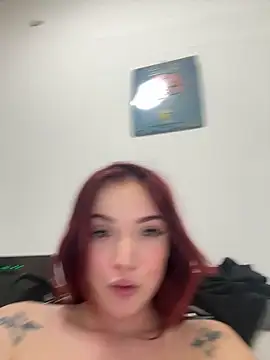 Daddyslut2_0 live sex cam