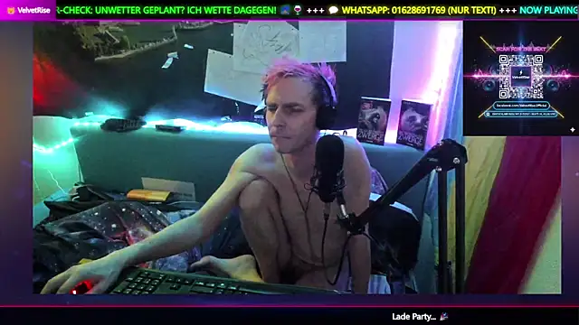 VelvetRise live sex cam