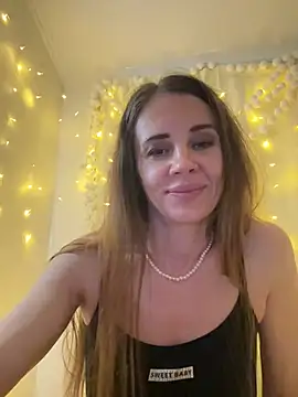 LucieMack's cam snapshot