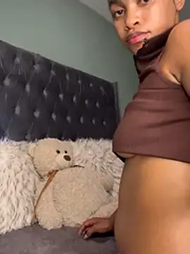 Hot_Mess18's cam snapshot