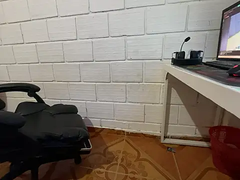 Max_TheHorseDick's cam snapshot