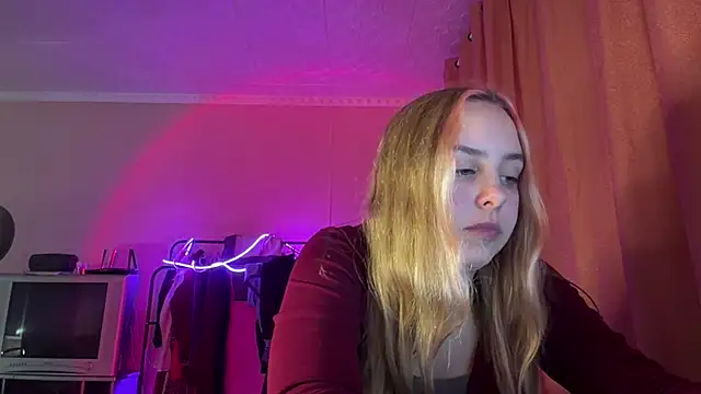 ZoraDearmon's cam snapshot