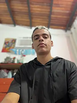 PrincesLeo's cam snapshot