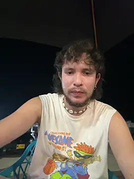 Luxx_14's cam snapshot