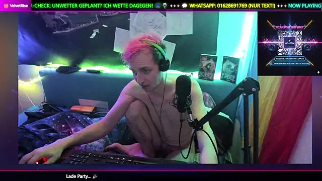 VelvetRise's cam snapshot