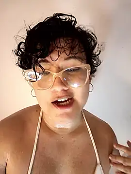 Alice2806 live sex cam