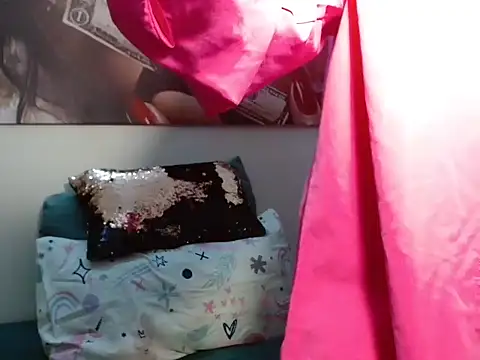 Moreish-06's cam snapshot