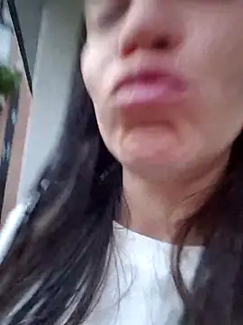 loveuu-bae live sex cam