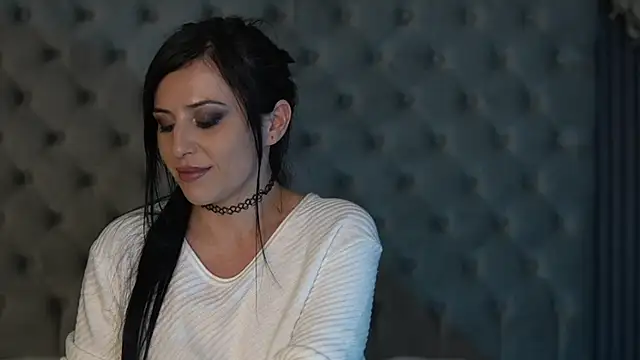 AmelyNoir live sex cam