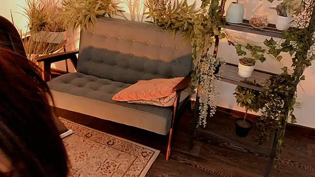 Elainebeness's cam snapshot