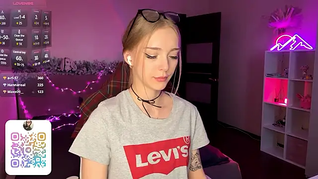 EvaPeace's cam snapshot