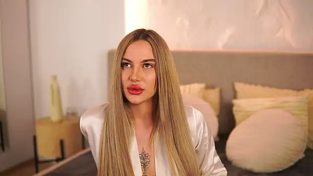 Chloe_GraceeX's cam snapshot