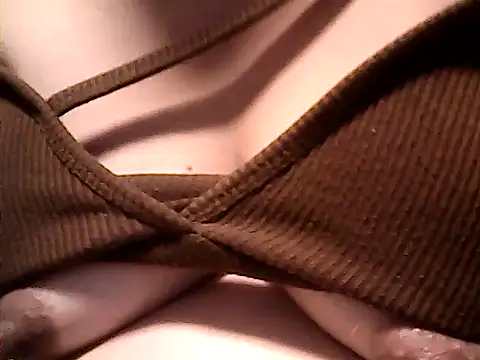 squirtshantal's cam snapshot