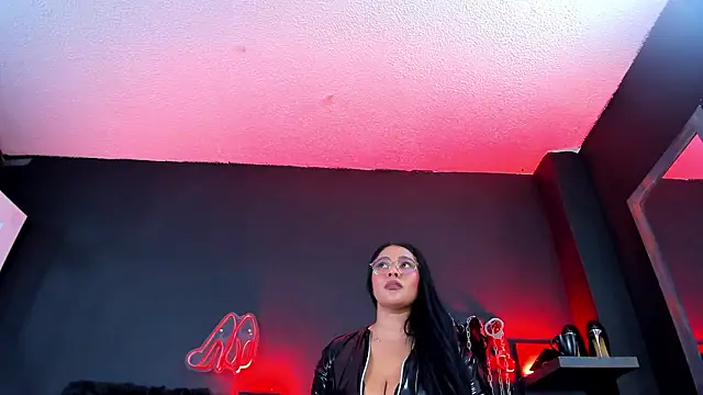 DelaneyStone's cam snapshot