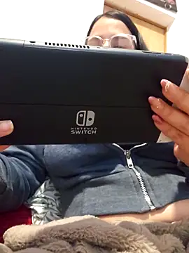 La_pe_que's cam snapshot